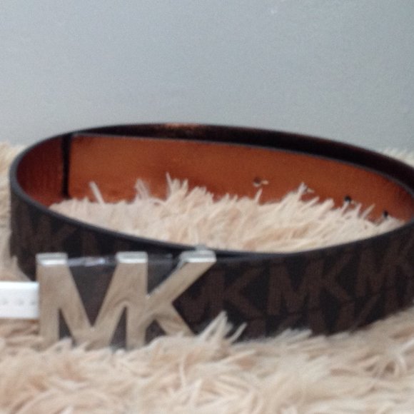 Michael Michael Kors Logo Belt With Silver Buckle - Picture 3 of 3